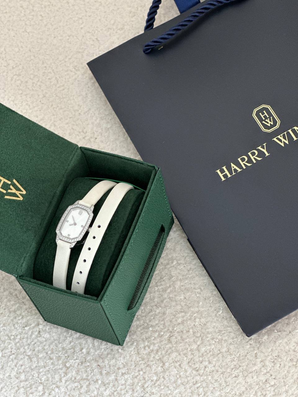 Harry Winston Watch 08