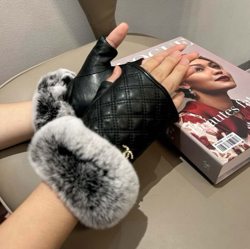 Glove 003