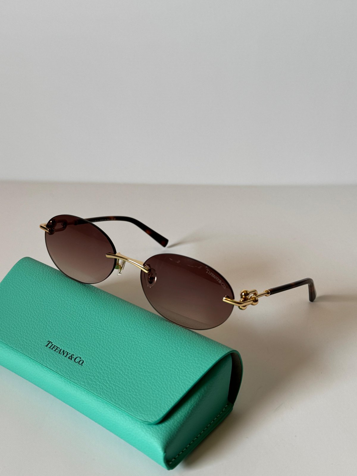 Sunglasses 073
