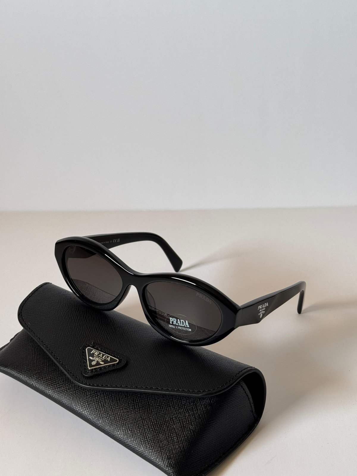 Sunglasses 085