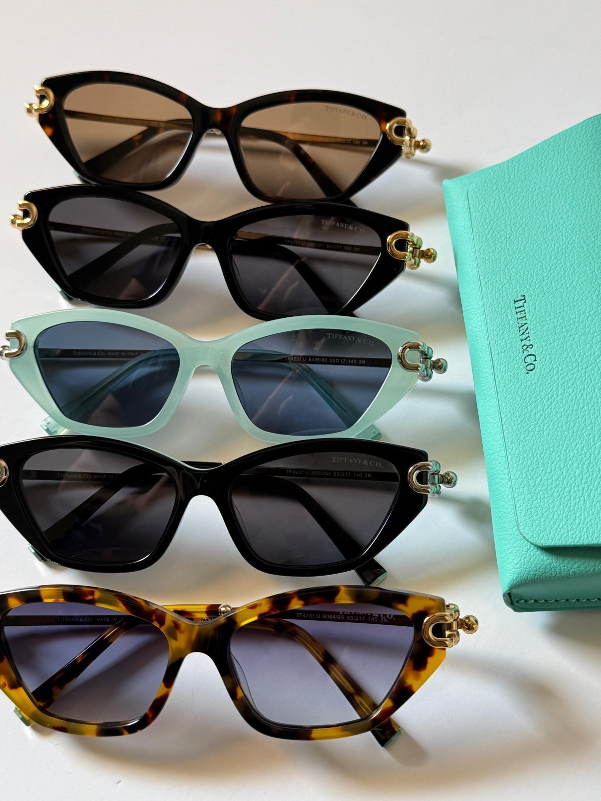 Sunglasses 115