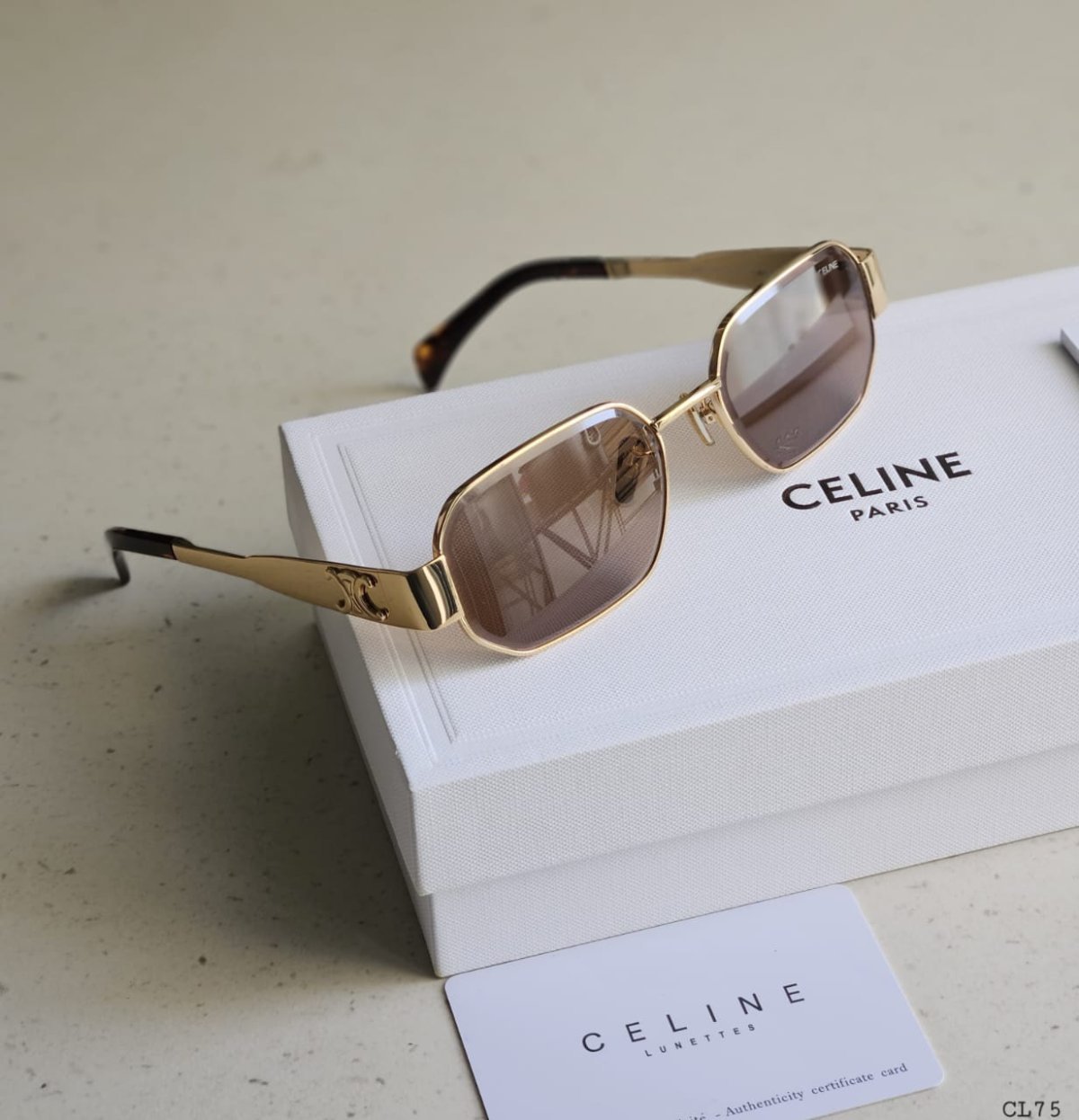 Sunglasses 135