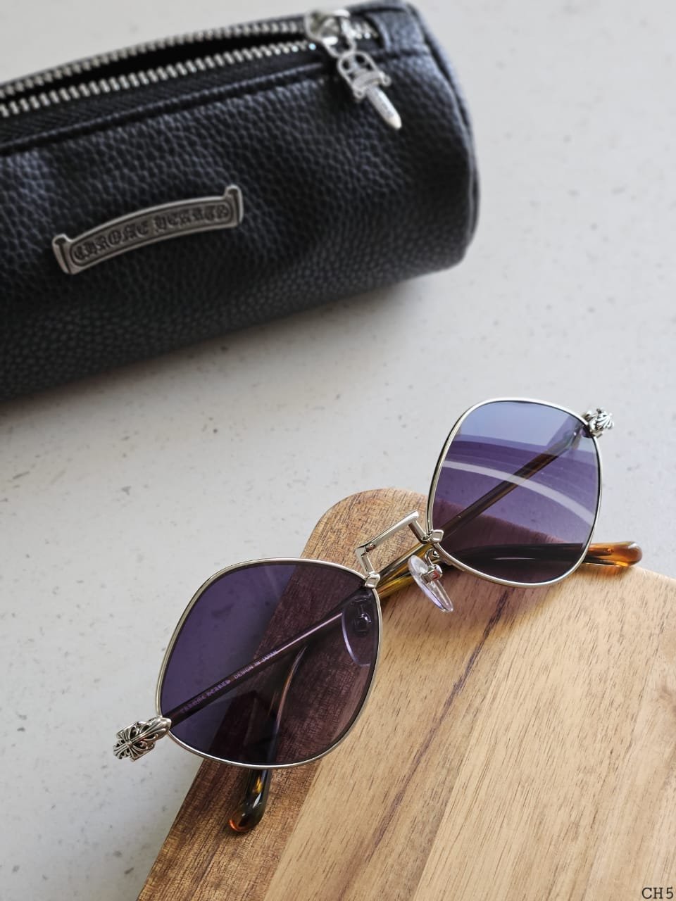 Sunglasses 139