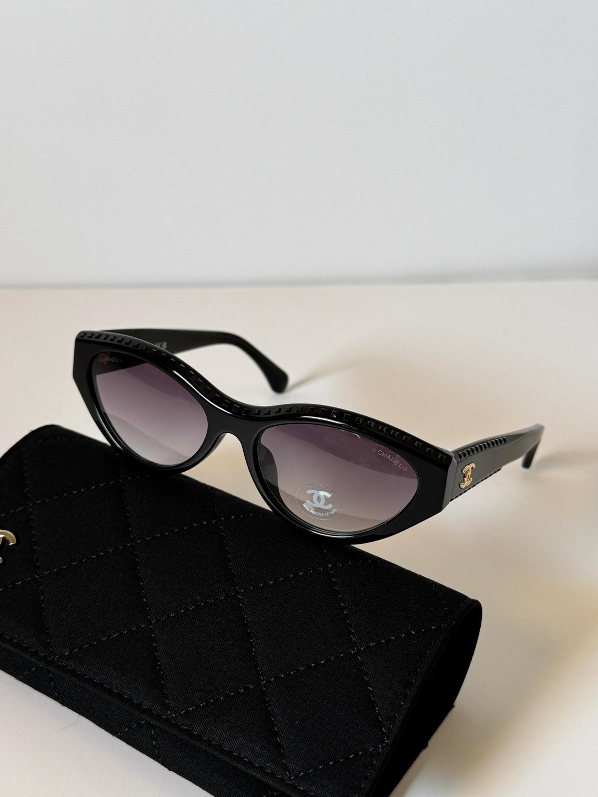 Sunglasses 169
