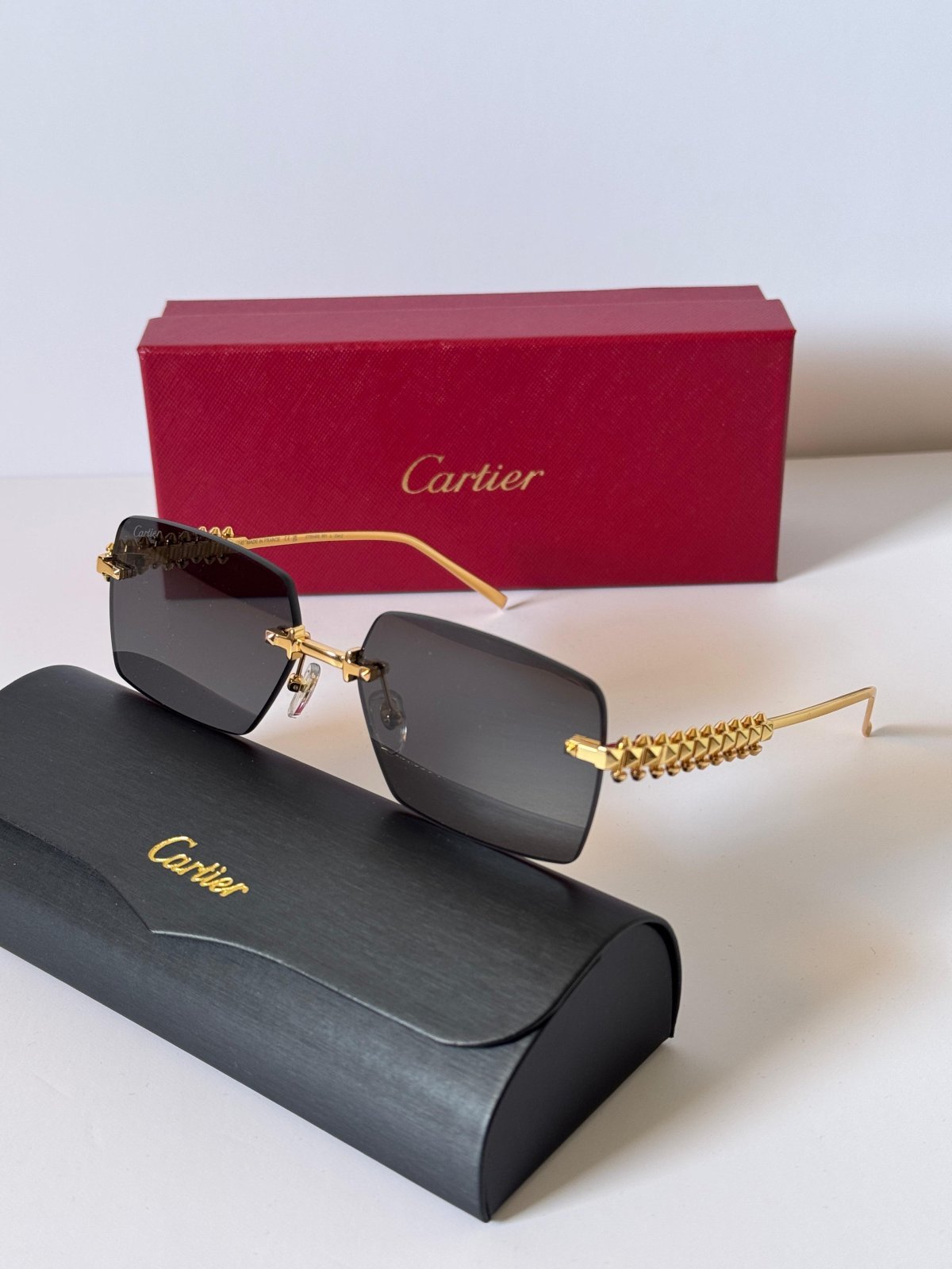 Sunglasses 171