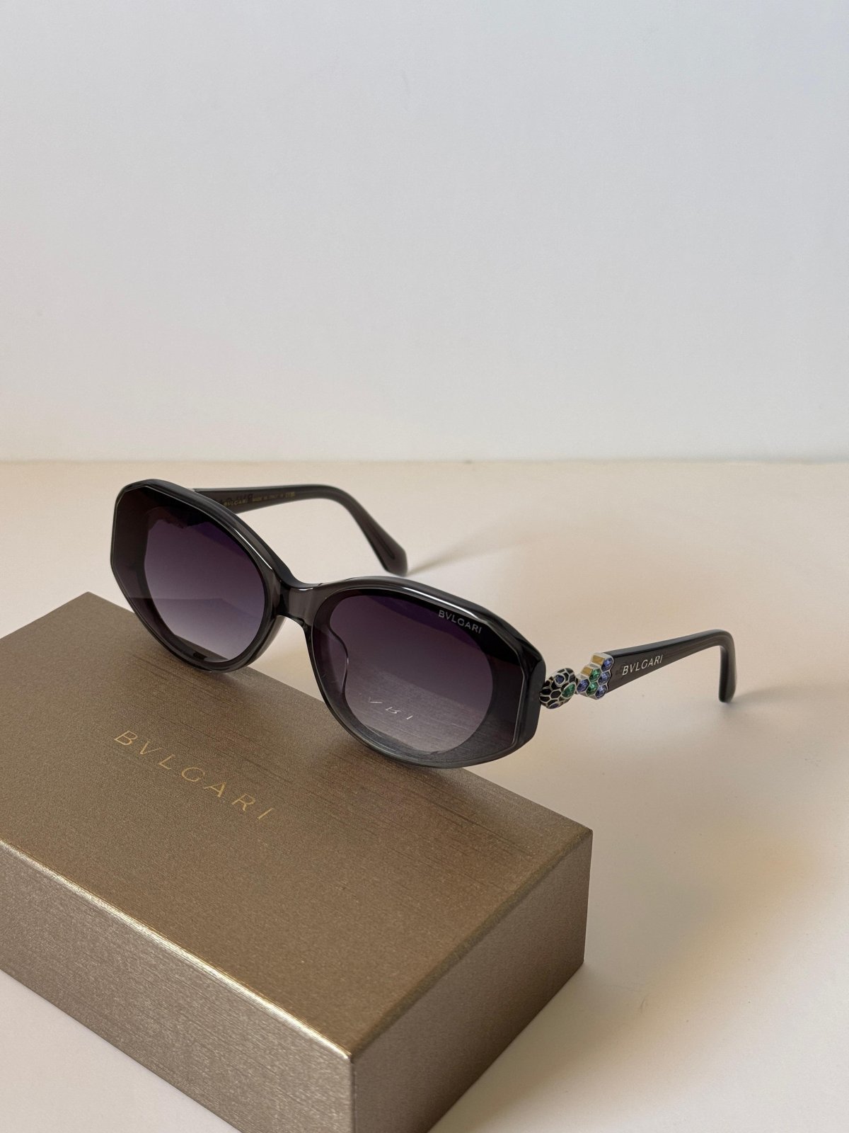 Sunglasses 229