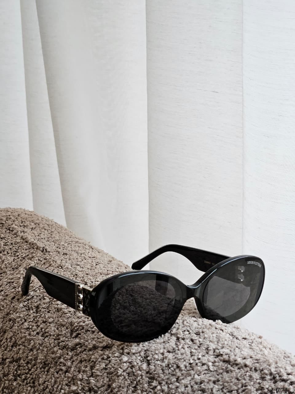 Sunglasses 291