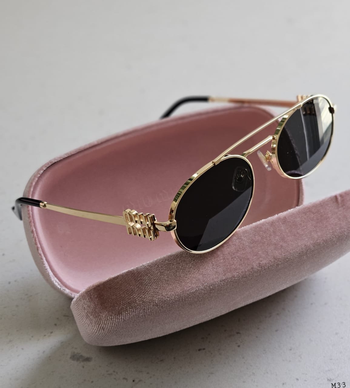 Sunglasses 335