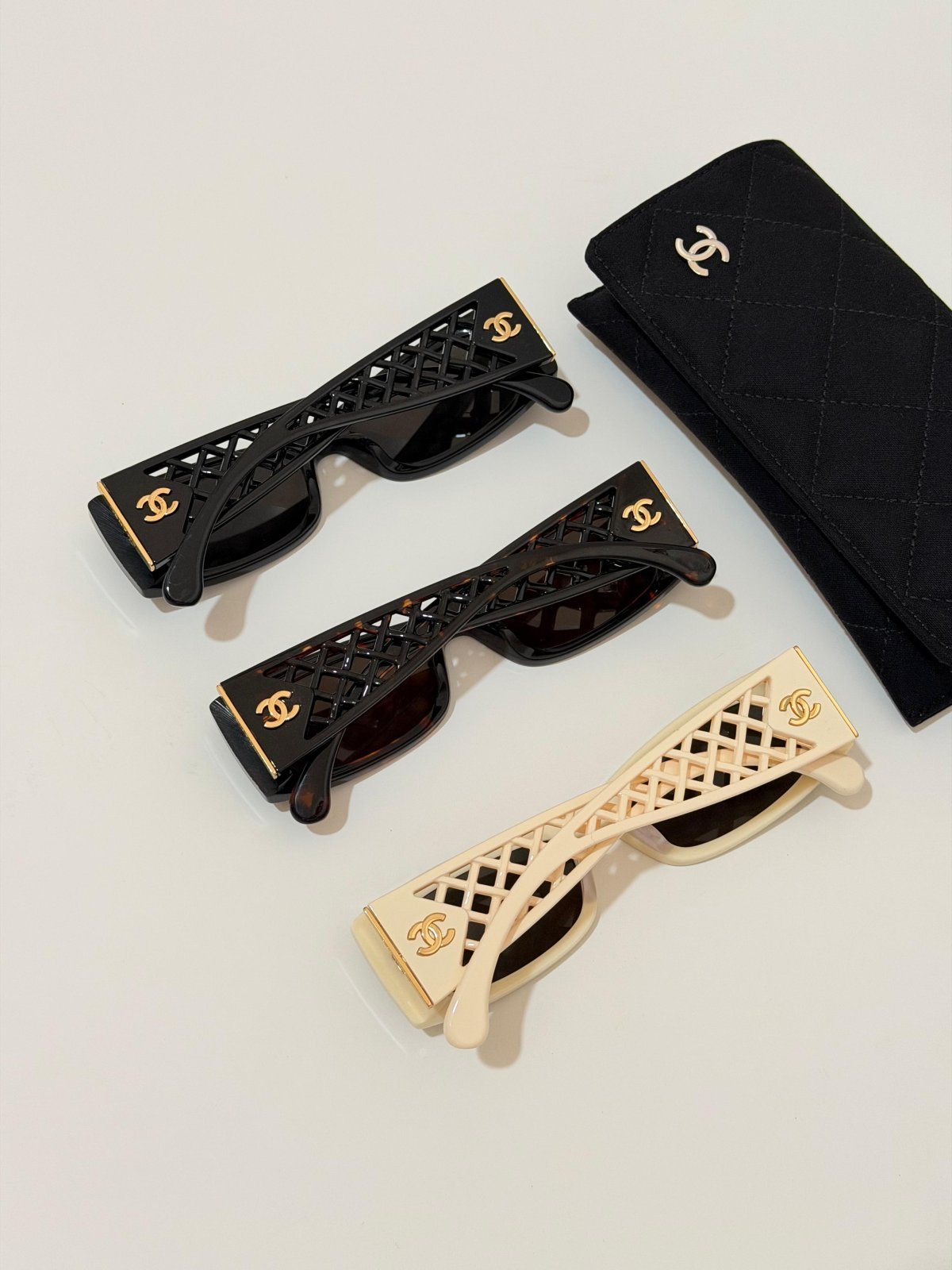 Sunglasses 372