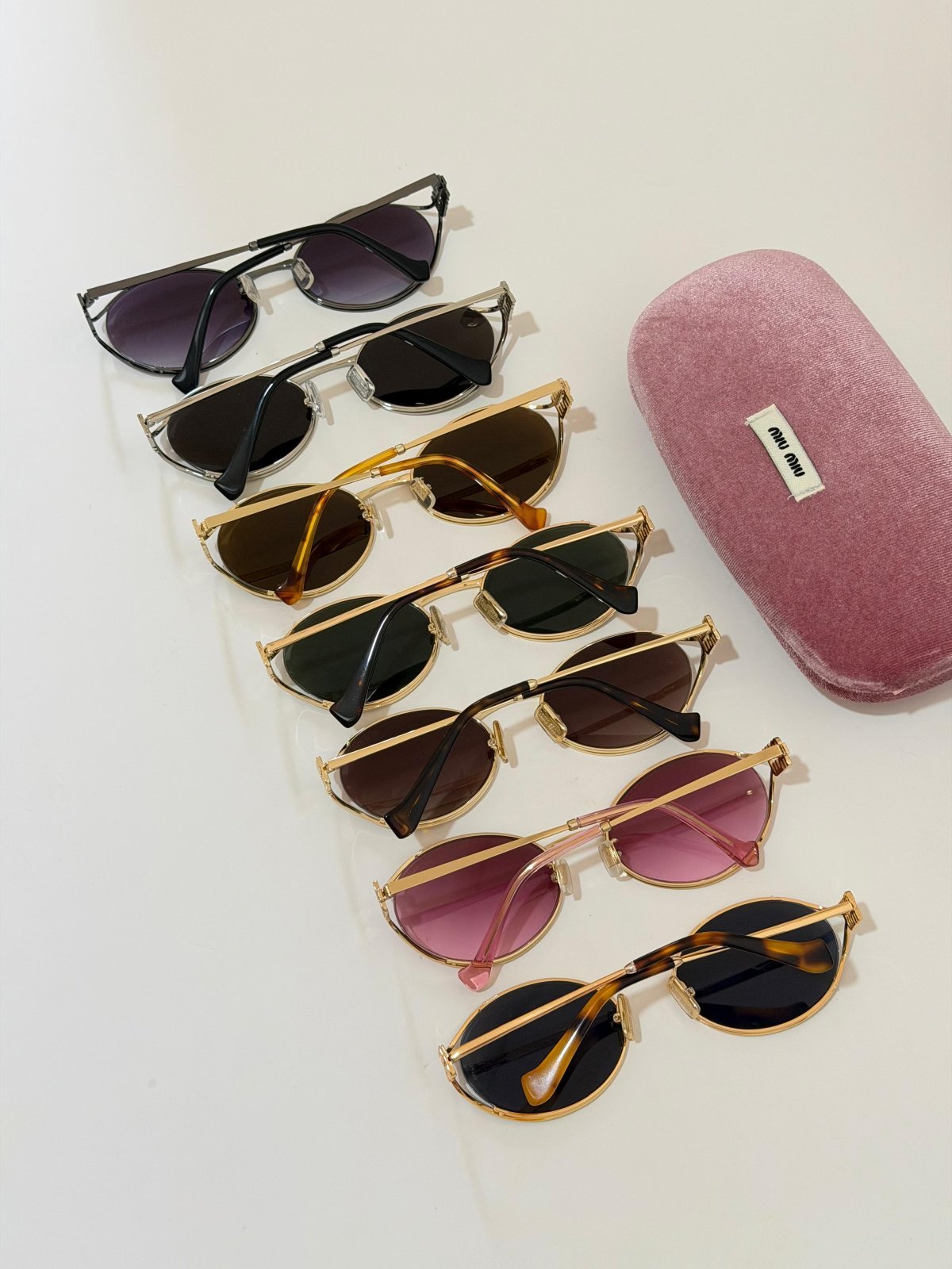 Sunglasses 403