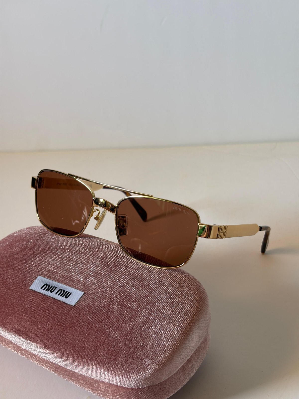 Sunglasses 410