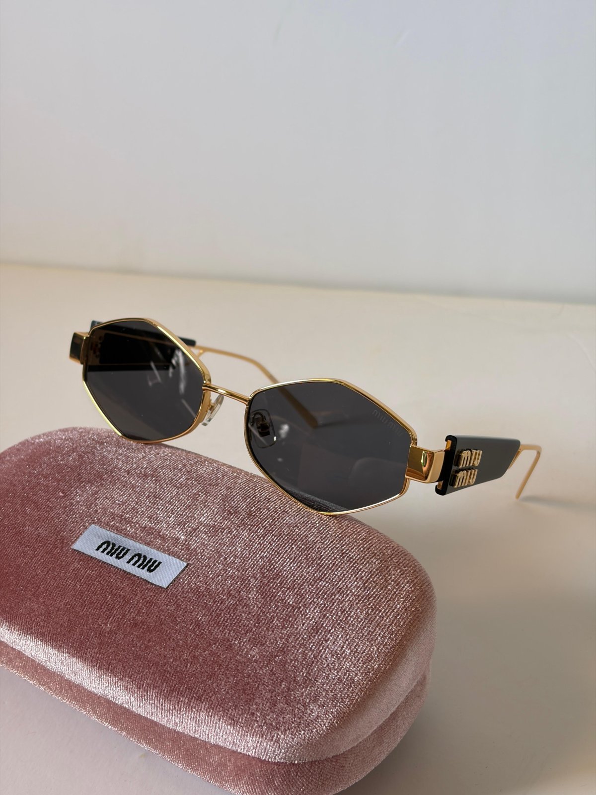 Sunglasses 413