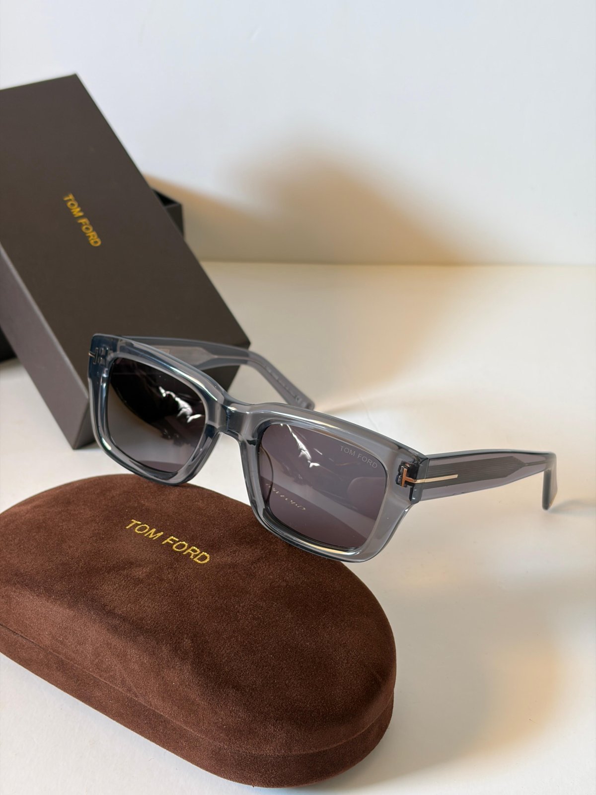 Sunglasses 418