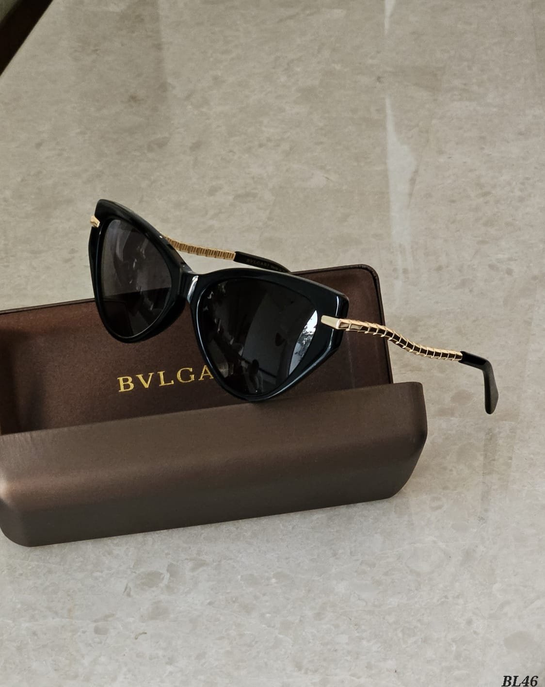 Sunglasses 421