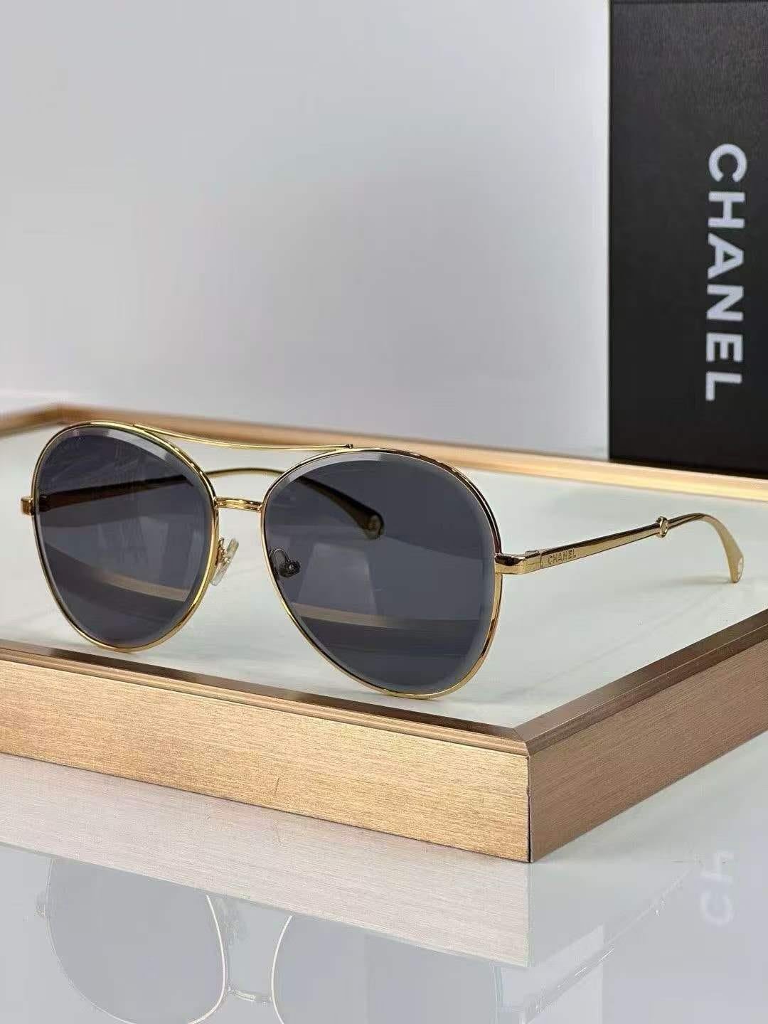 Sunglasses 440