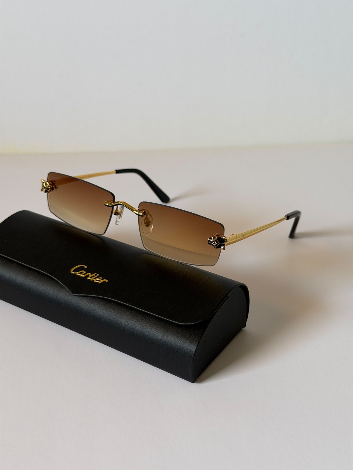 Sunglasses 474