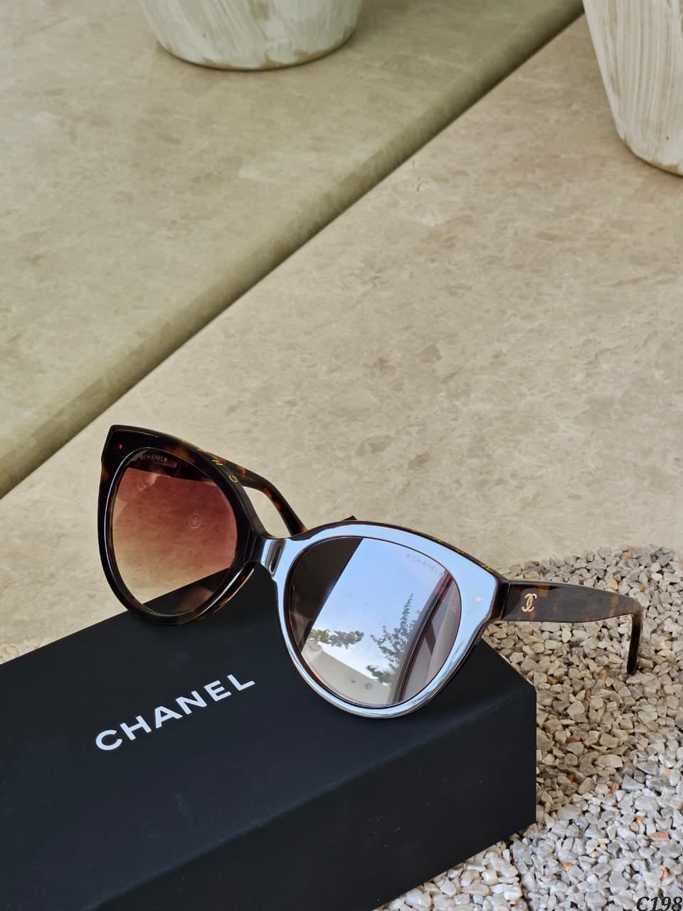 Sunglasses 491