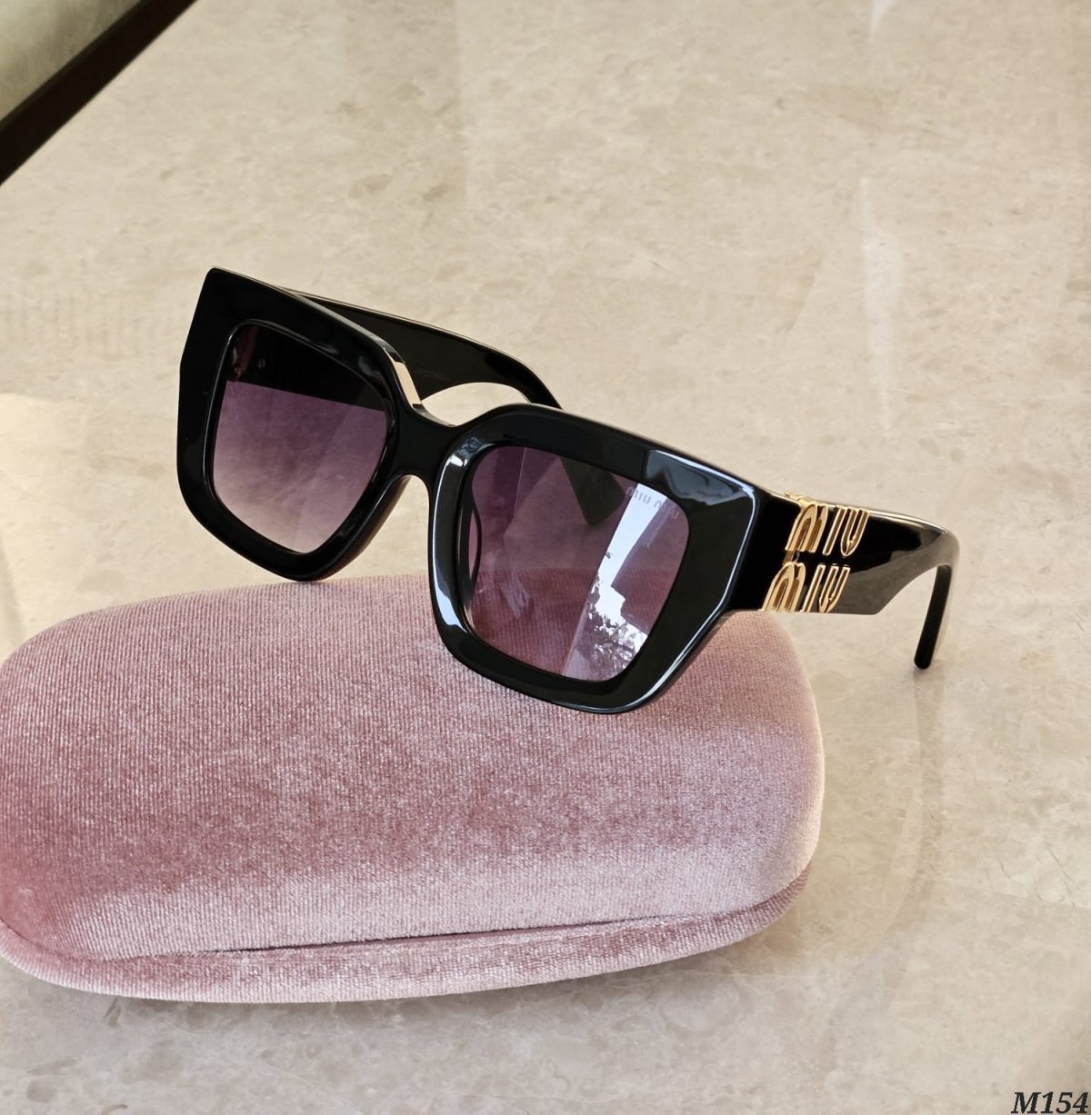 Sunglasses 525