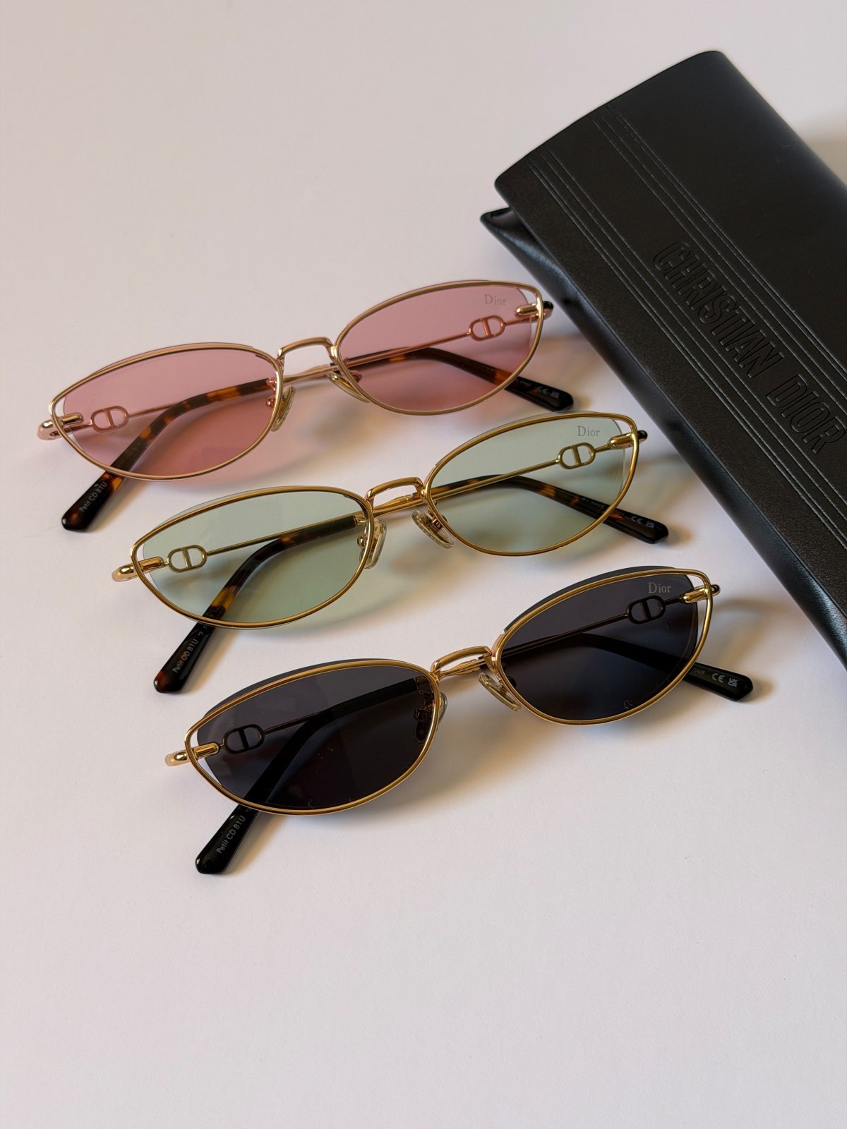 Sunglasses 576