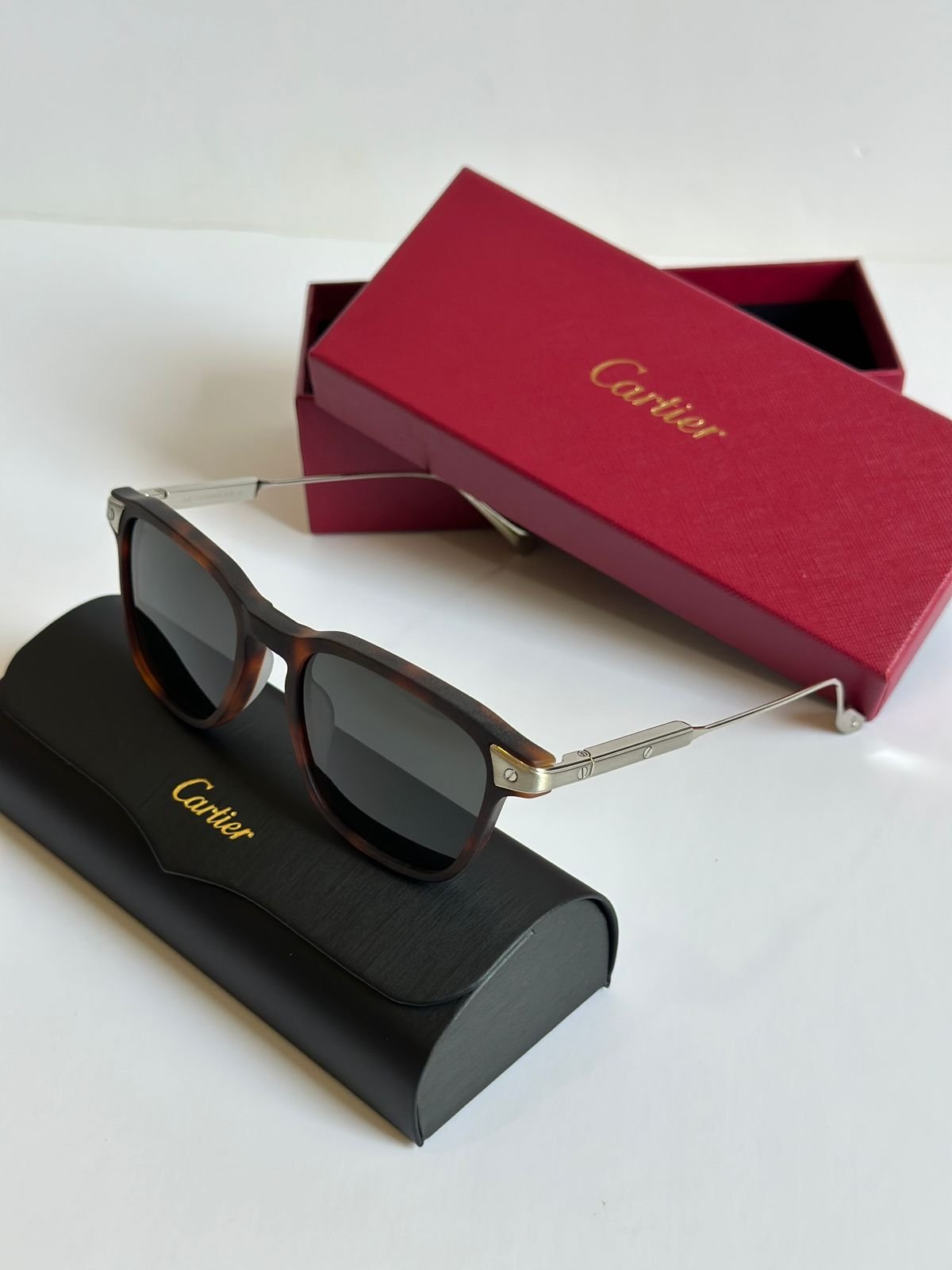 Sunglasses 080