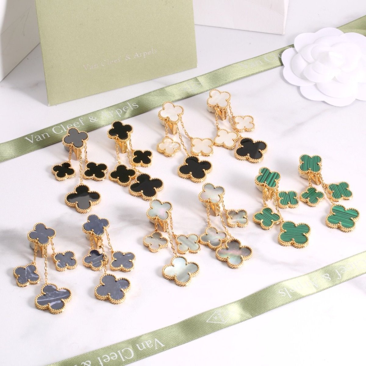 Accessory 003