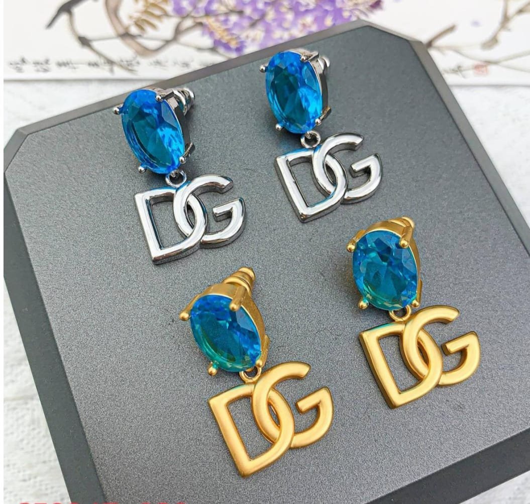 Accessory 005