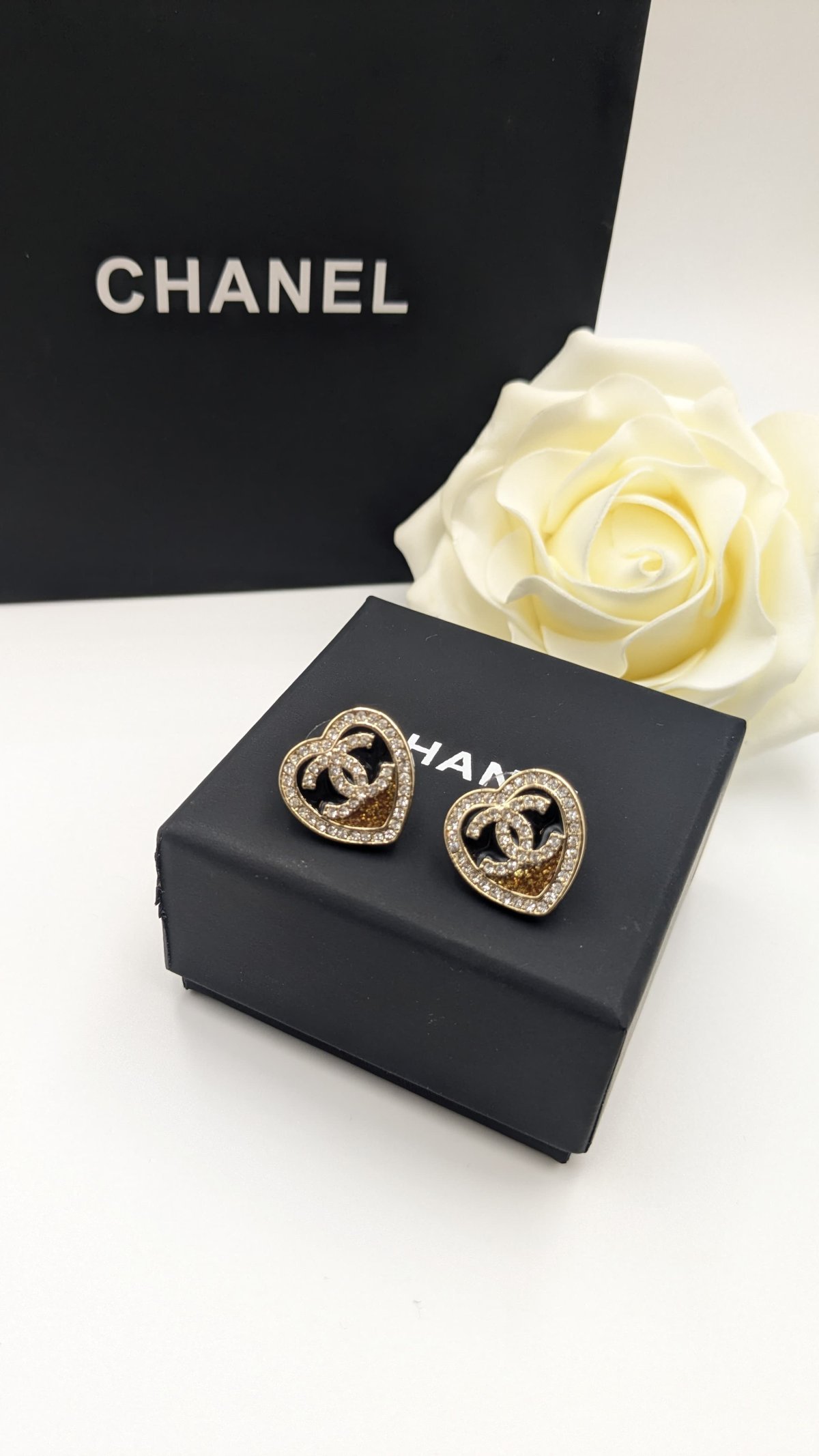 Accessory 067