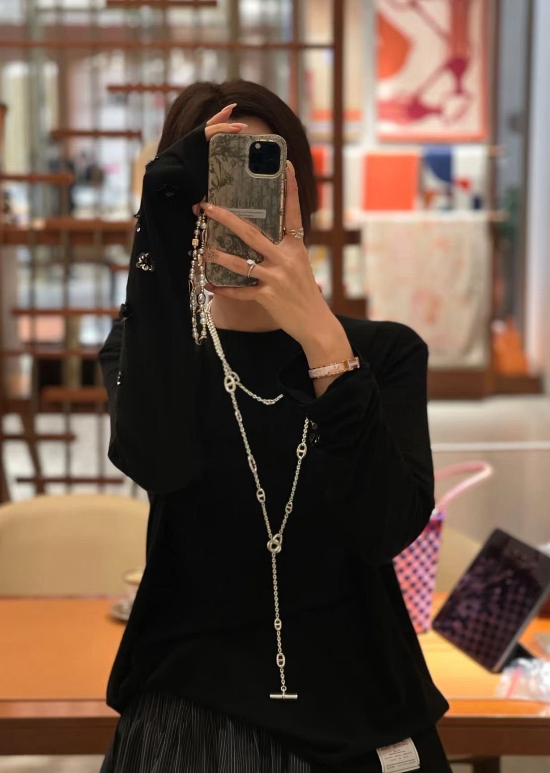 Accessory 127