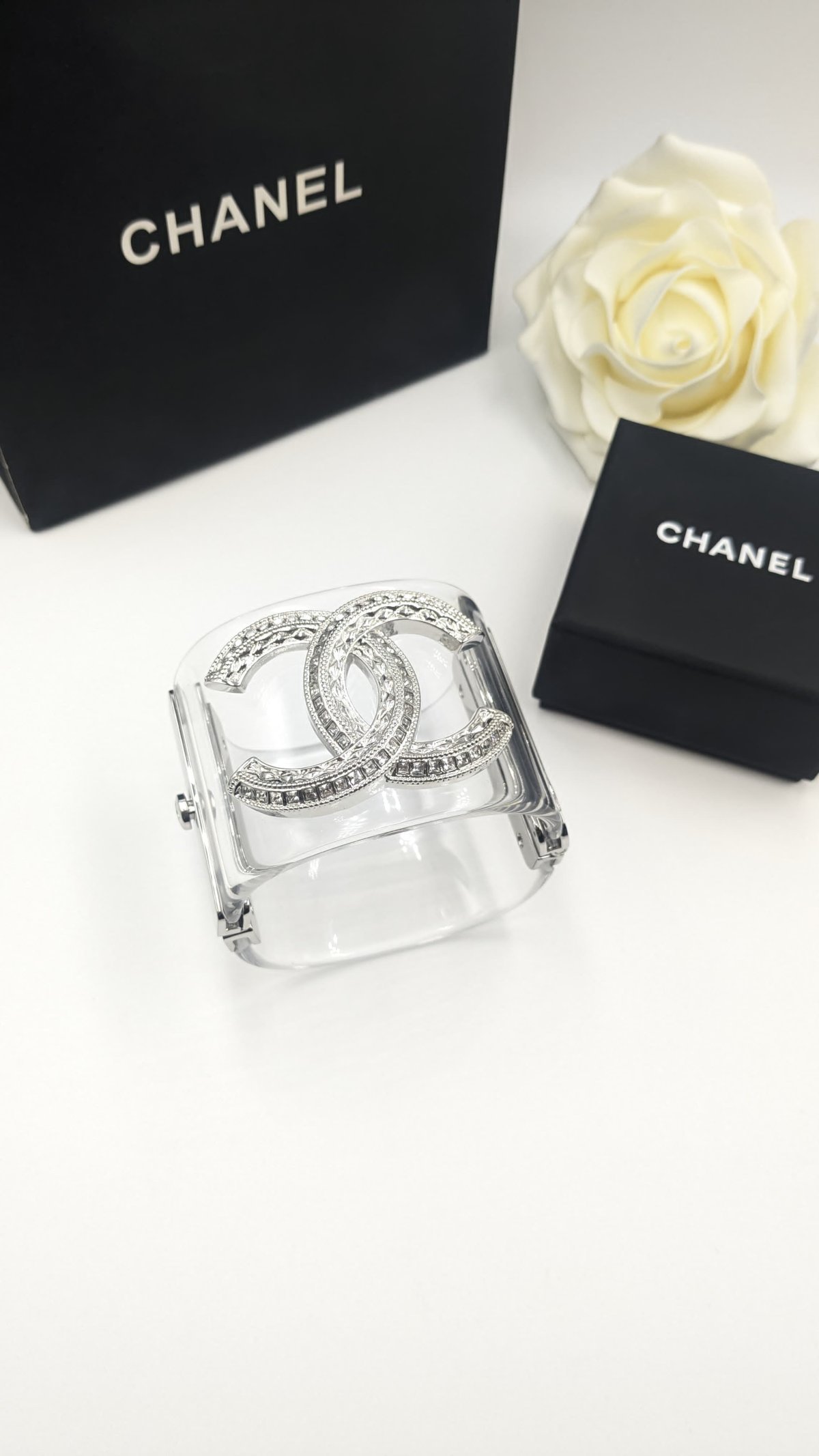 Accessory 149