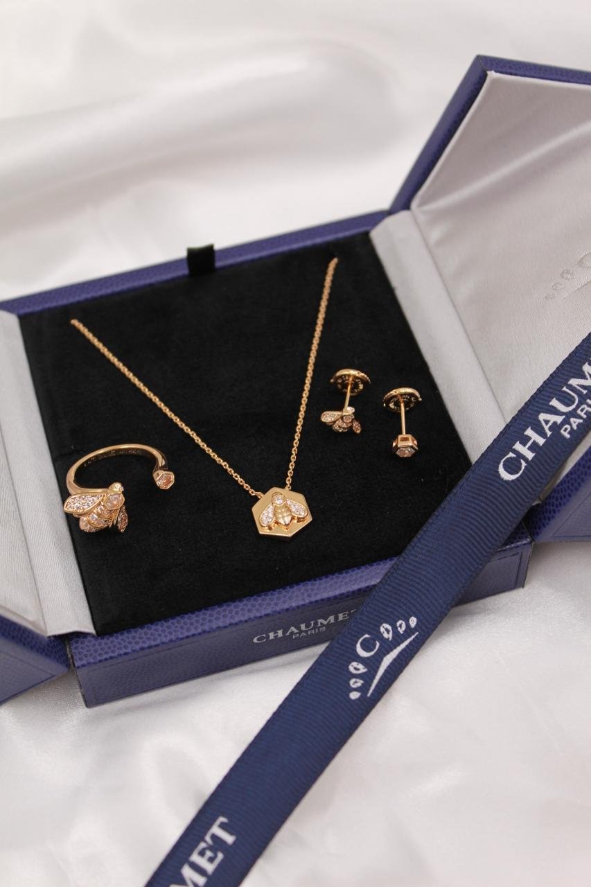 Accessory 198