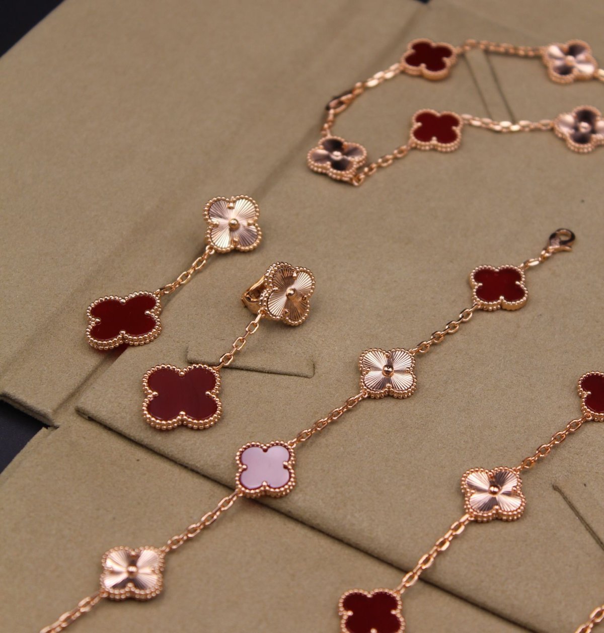 Accessory 211