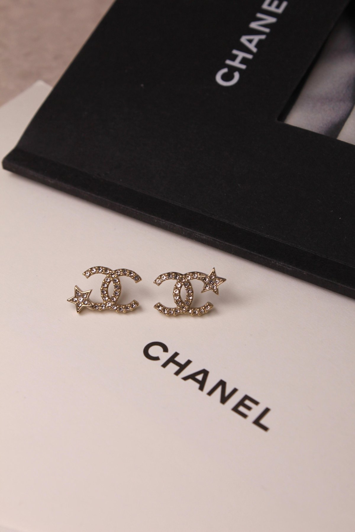 Accessory 260