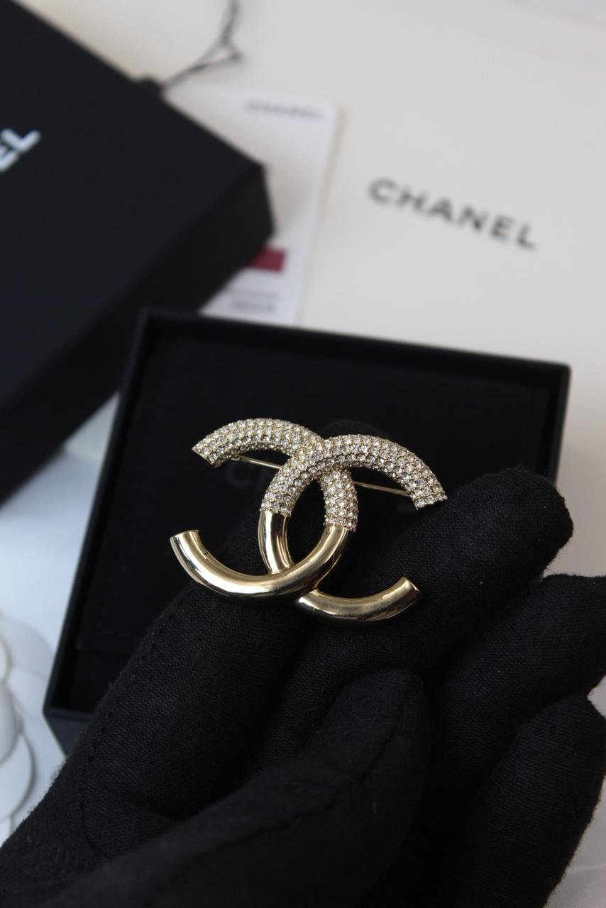 Accessory 329