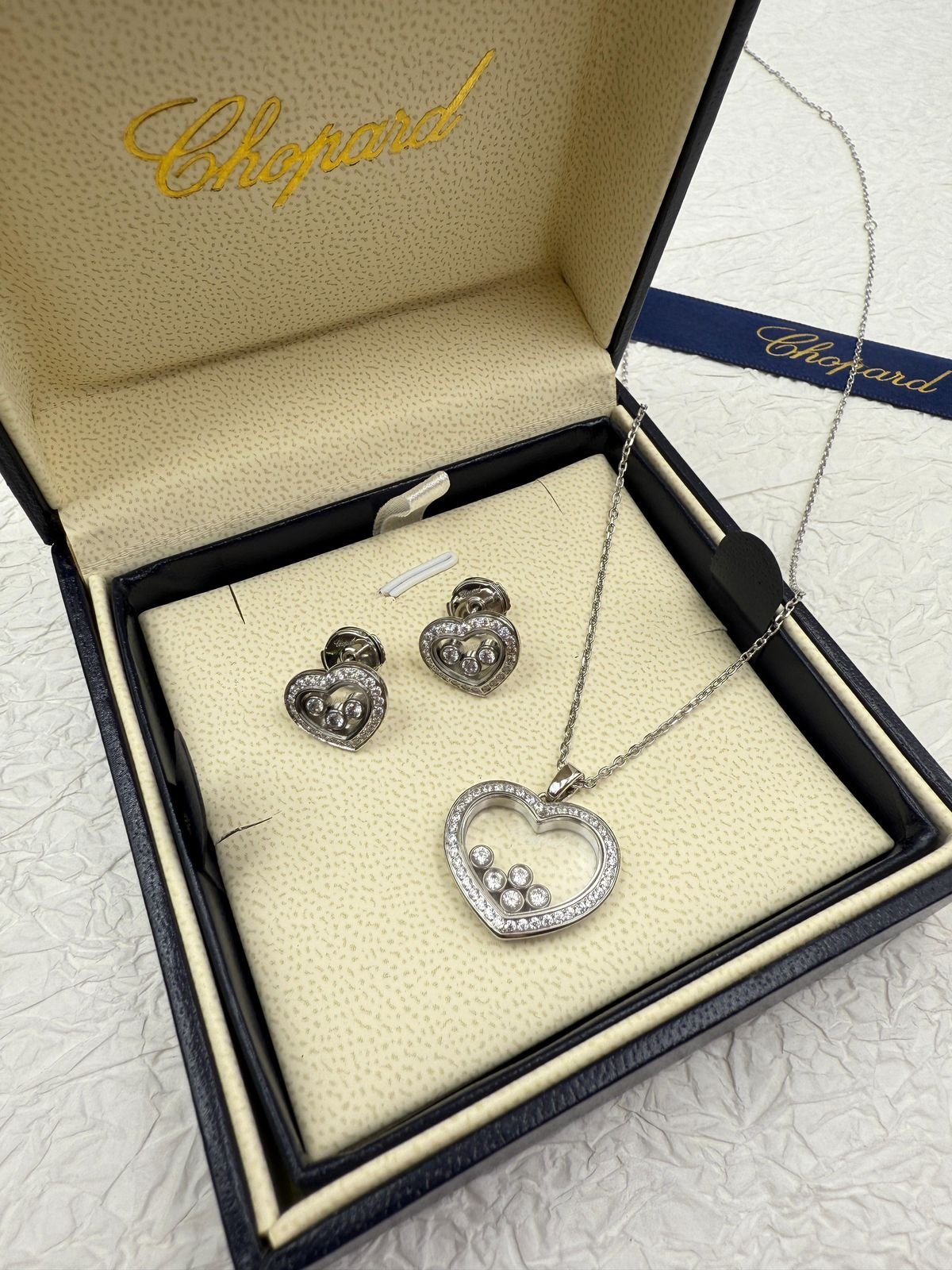 Accessory 373