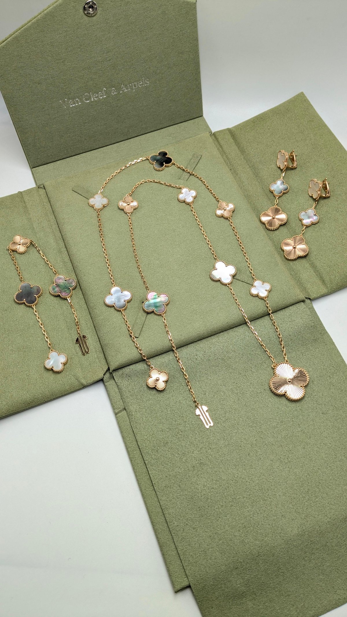 Accessory 419