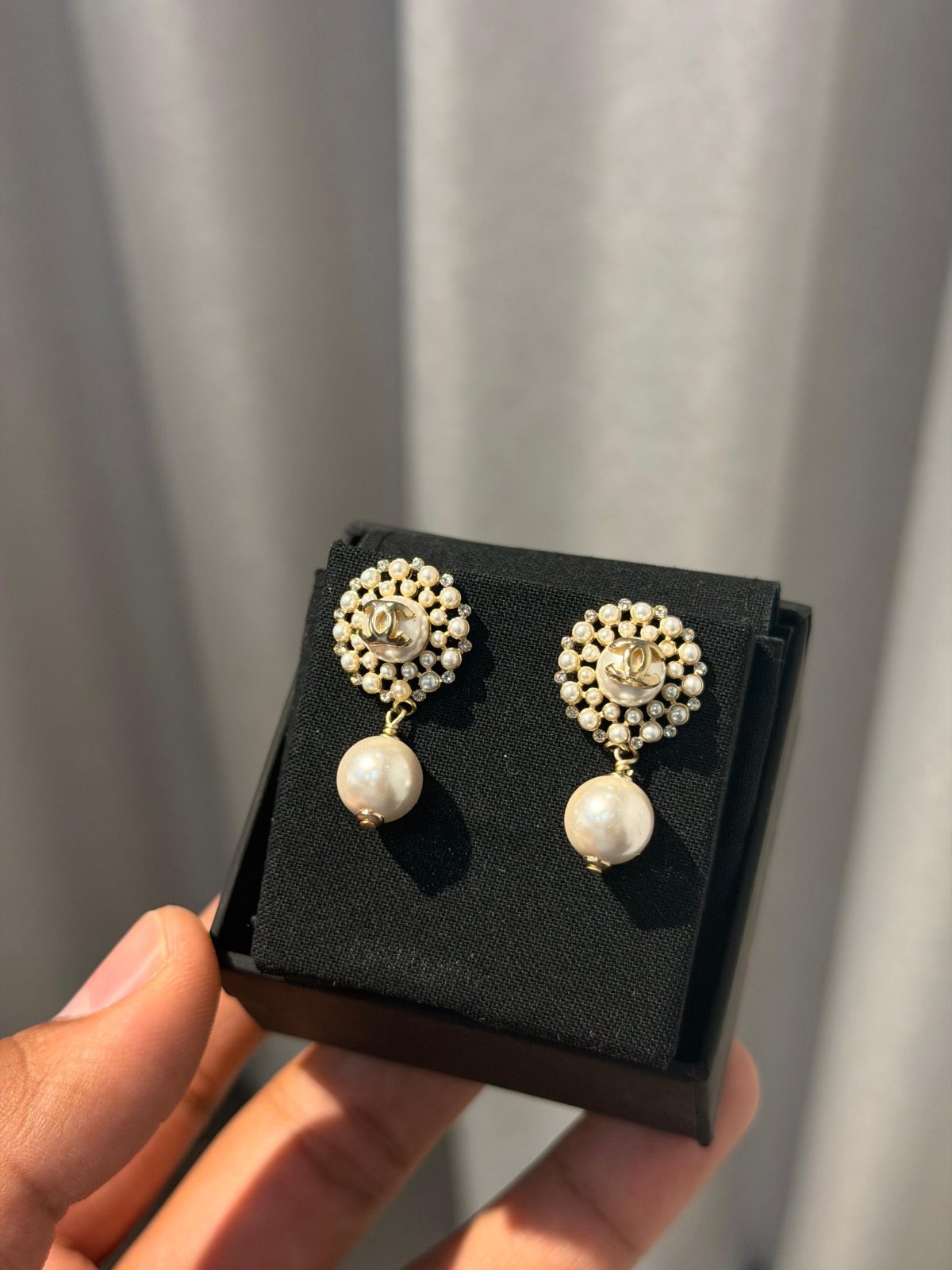 Accessory 435