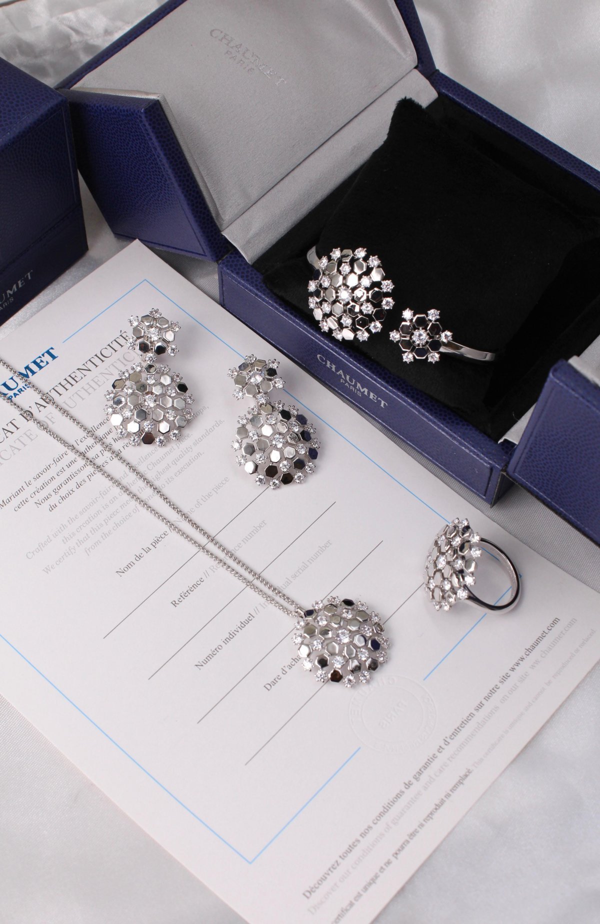 Accessory 462
