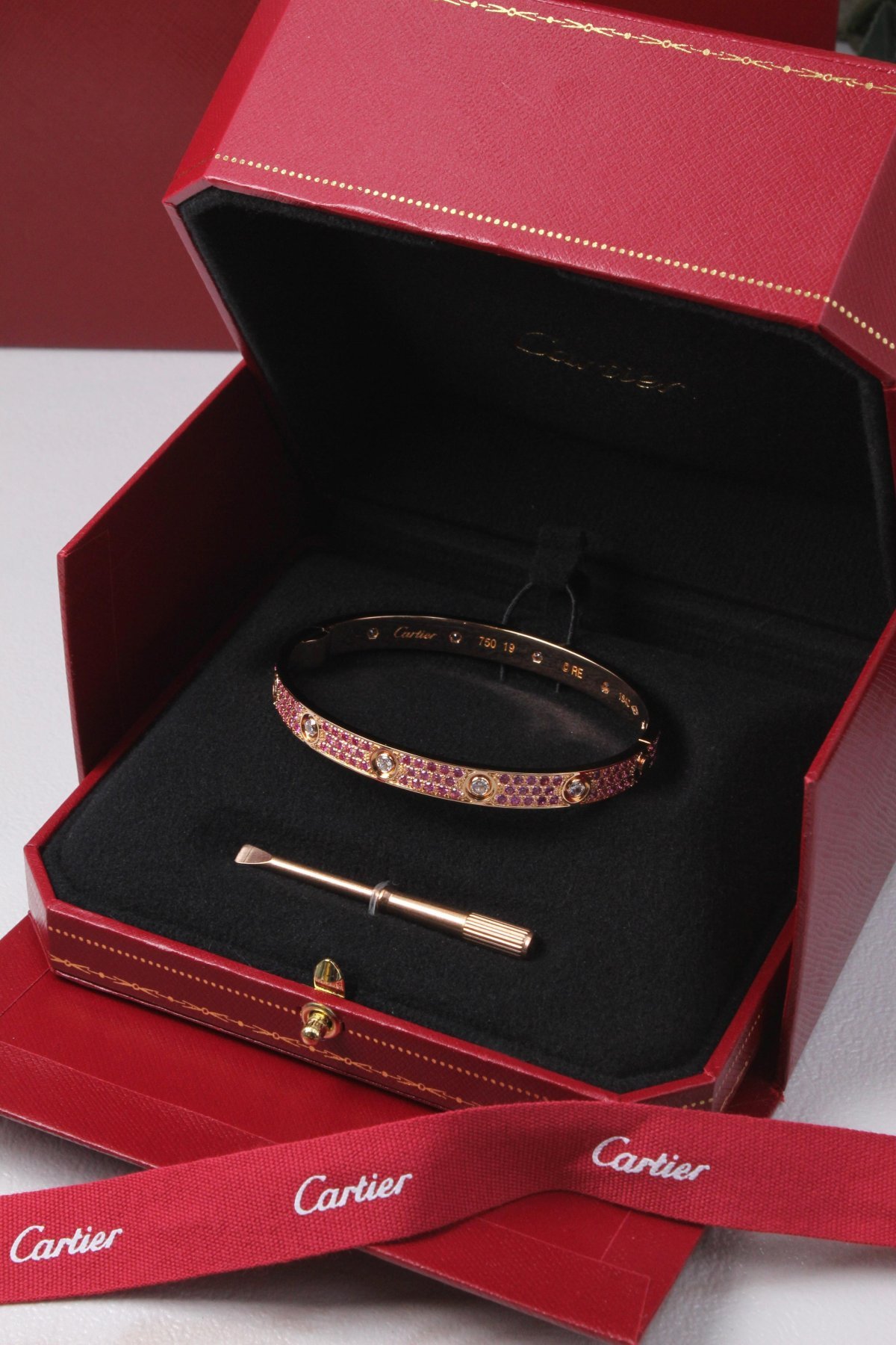 Accessory 469