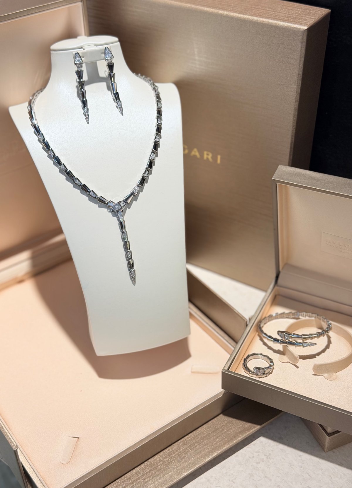 Accessory 535
