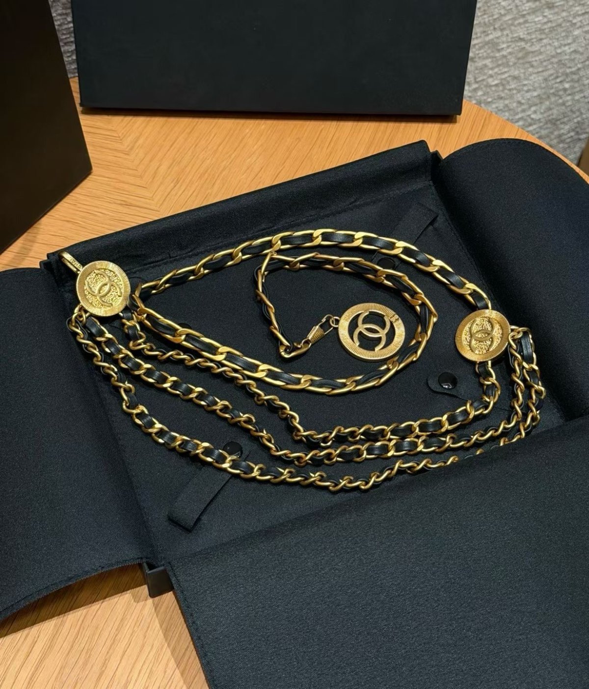 Belt 062